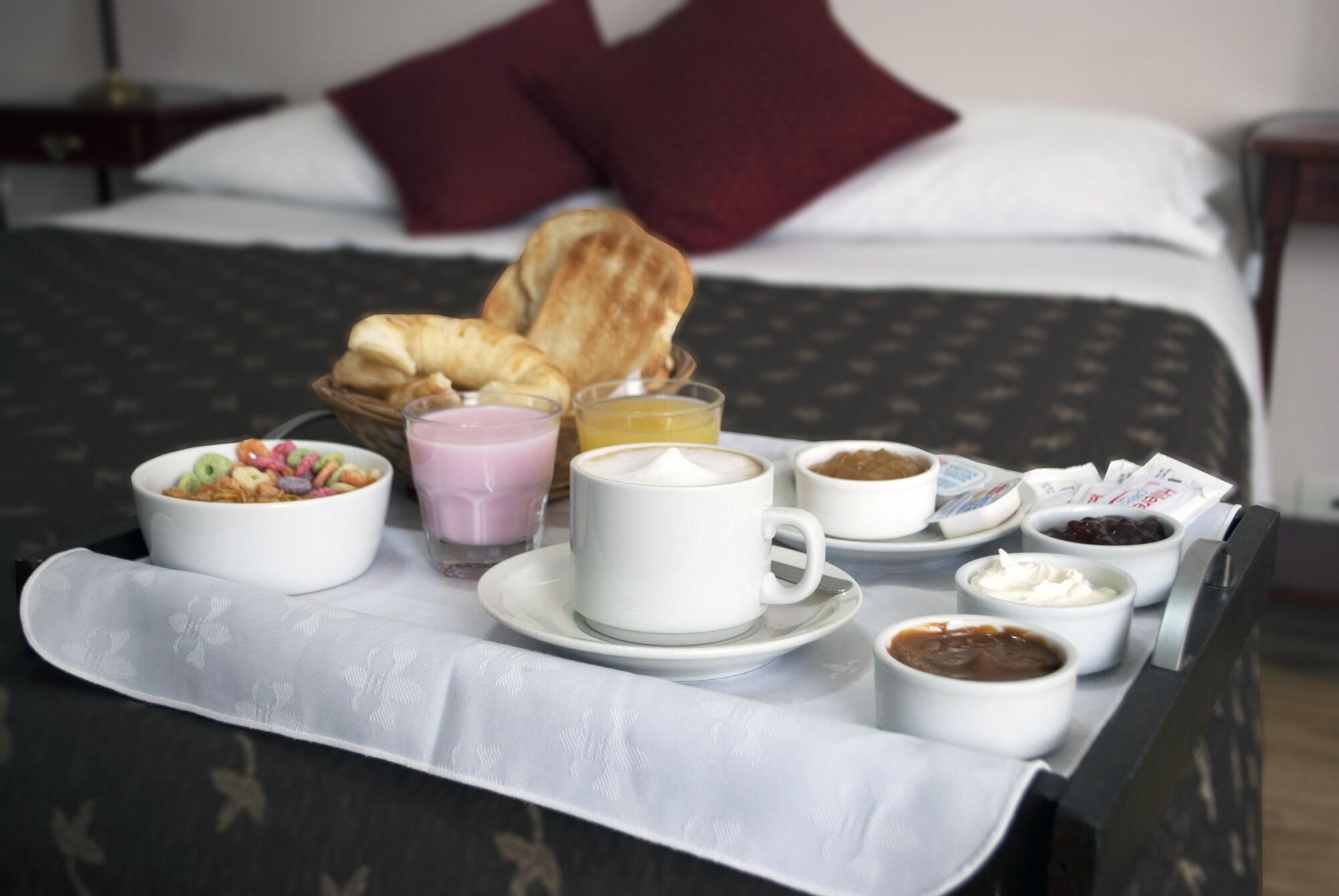 Hotel Gran Madryn Puerto Madryn Bagian luar foto
