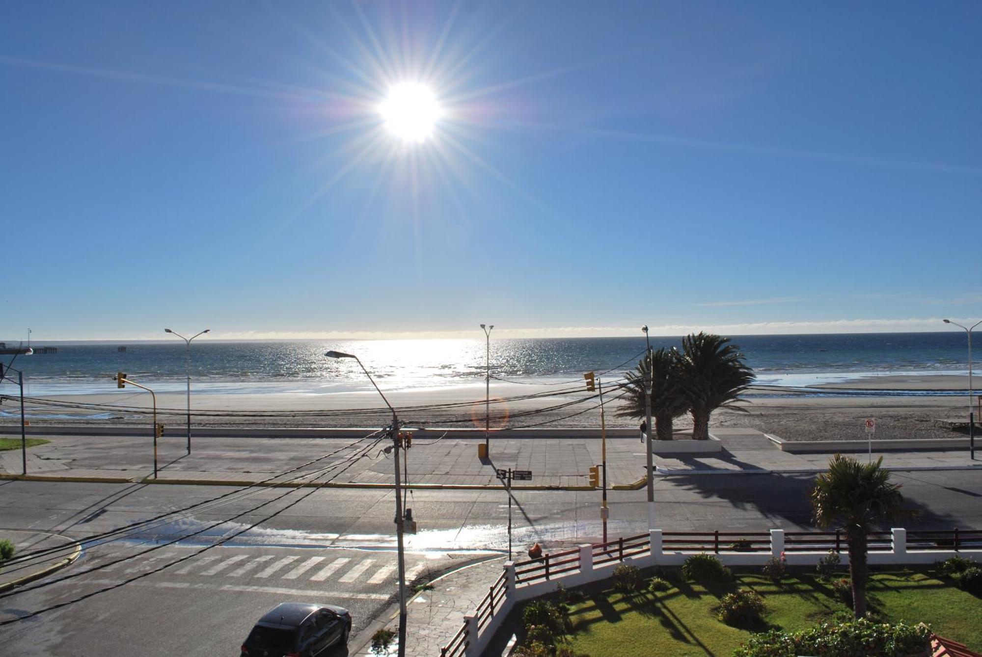 Hotel Gran Madryn Puerto Madryn Bagian luar foto
