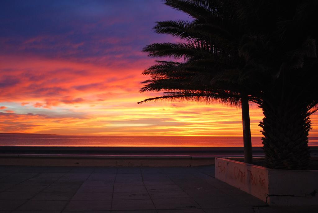 Hotel Gran Madryn Puerto Madryn Bagian luar foto